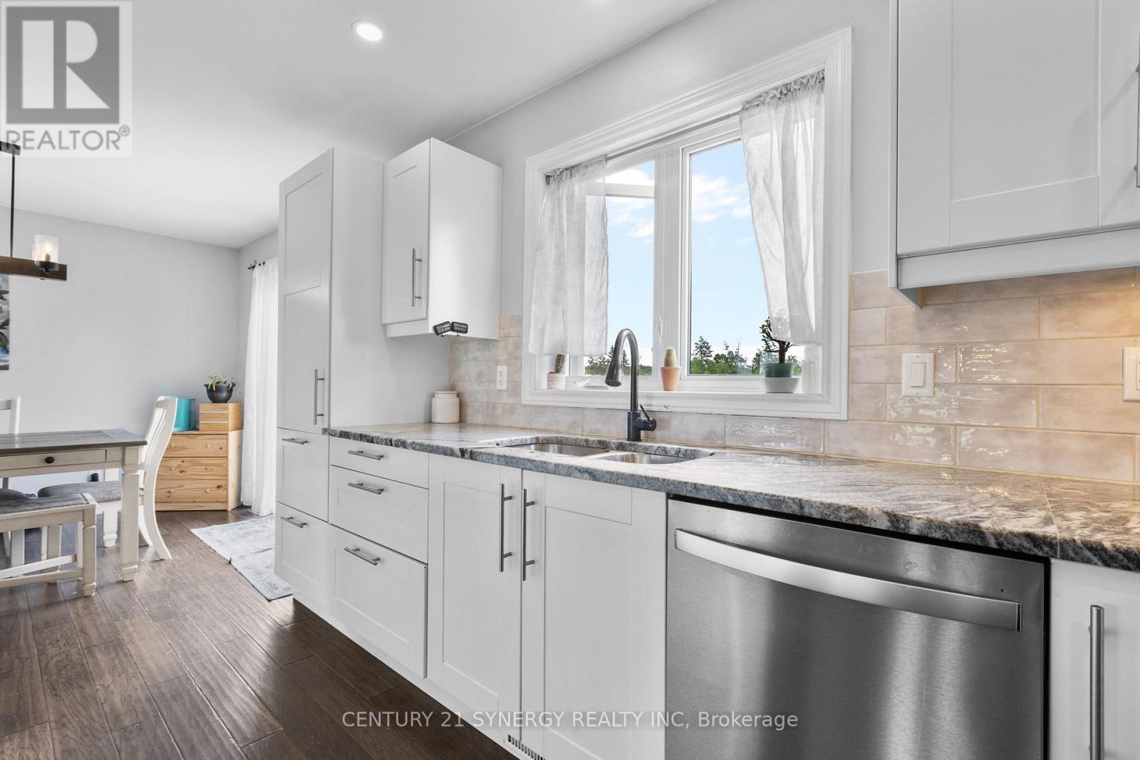 2425 Ferguson Falls Road, Drummond/north Elmsley, Ontario  K0G 1K0 - Photo 15 - X12507004