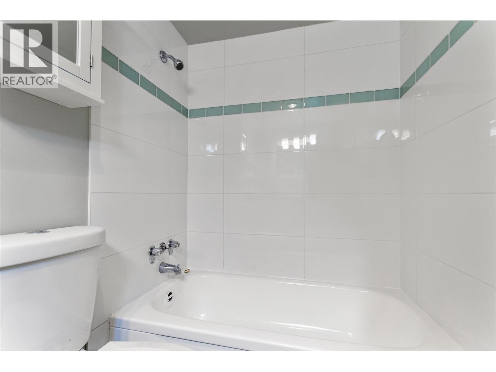 207 2025 W 2nd Avenue, Vancouver, British Columbia  V6J 1J6 - Photo 13 - R3074933