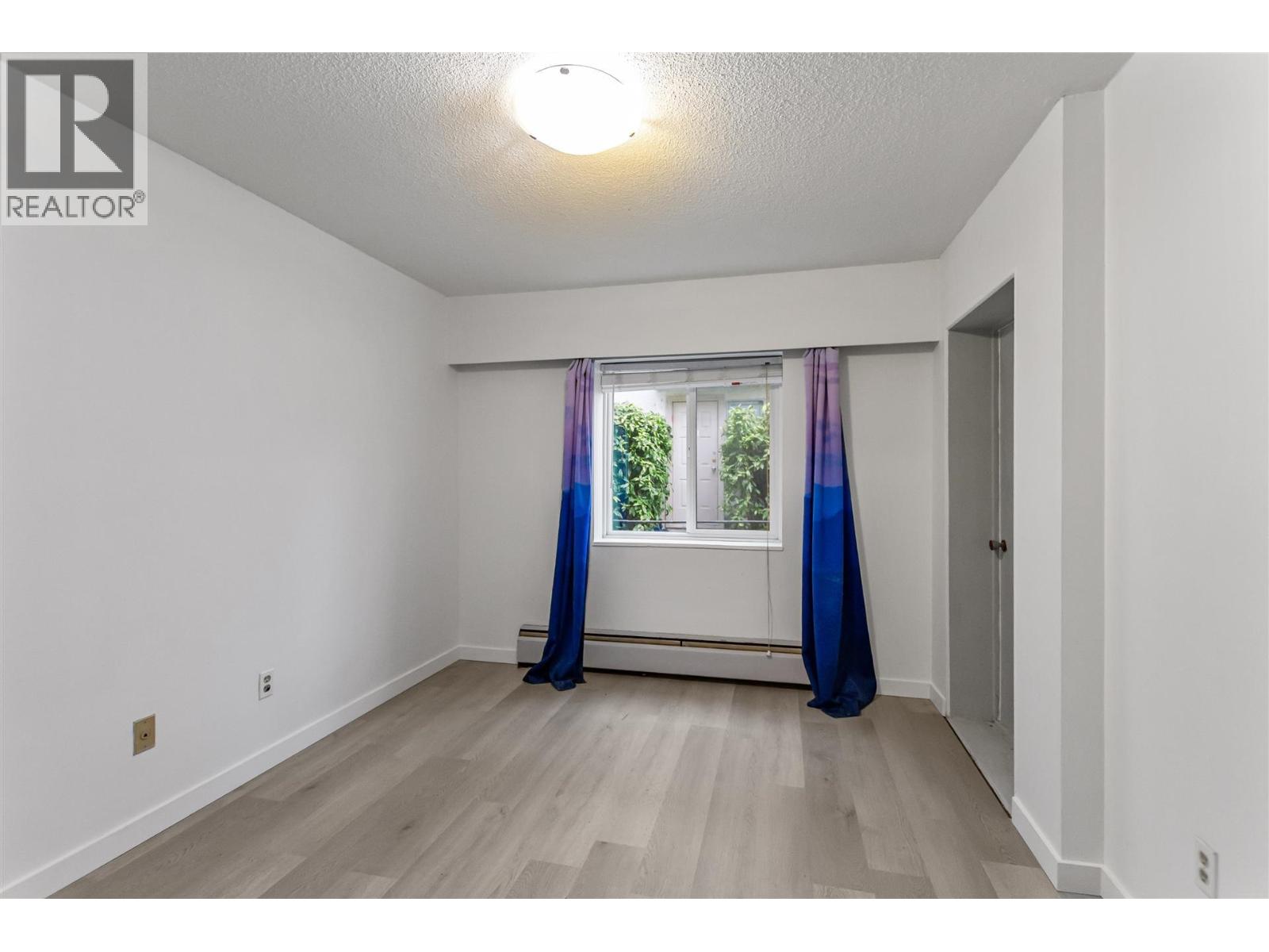 207 2025 W 2nd Avenue, Vancouver, British Columbia  V6J 1J6 - Photo 8 - R3074933