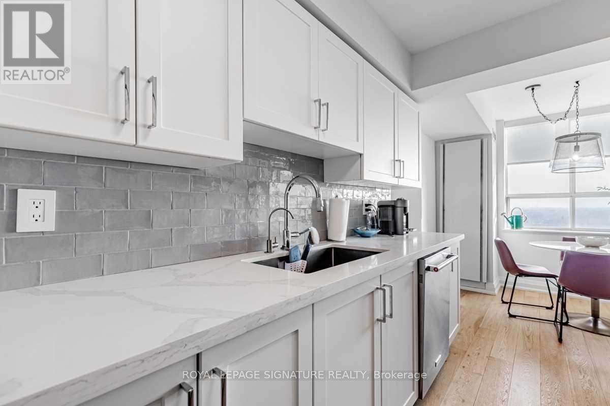 1506 - 265 Ridley Boulevard, Toronto, Ontario  M5M 4N8 - Photo 16 - C12650080