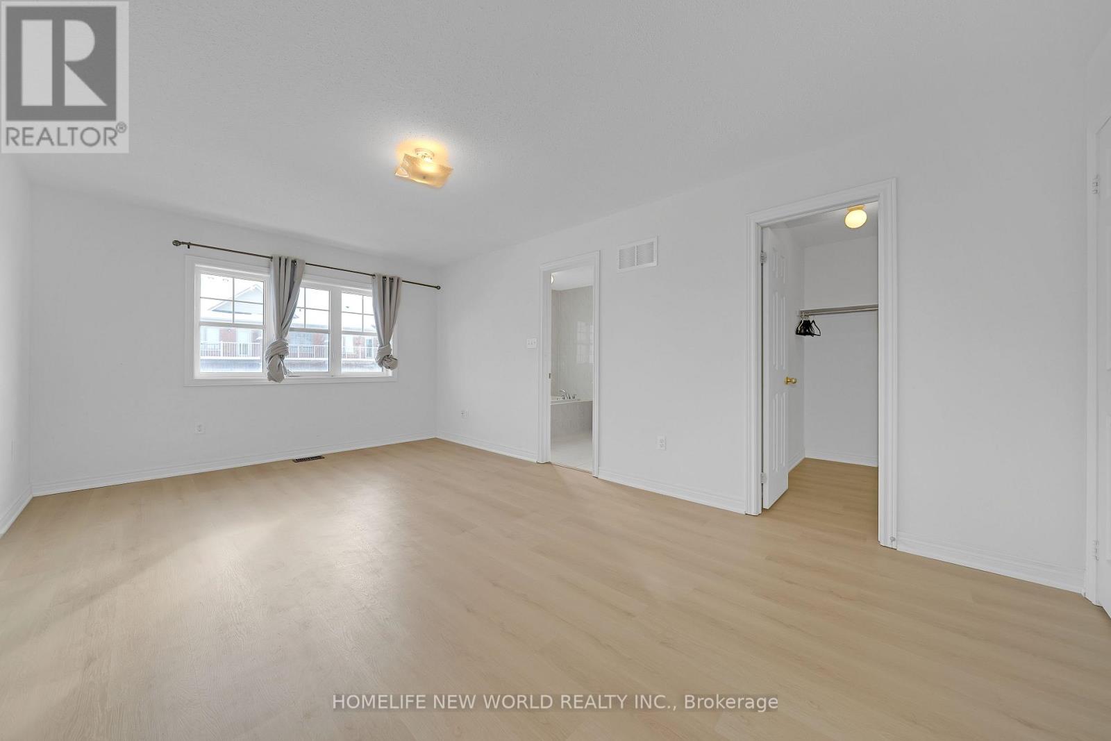 121 Christian Ritter Drive, Markham, Ontario  L6C 0V8 - Photo 13 - N12650072