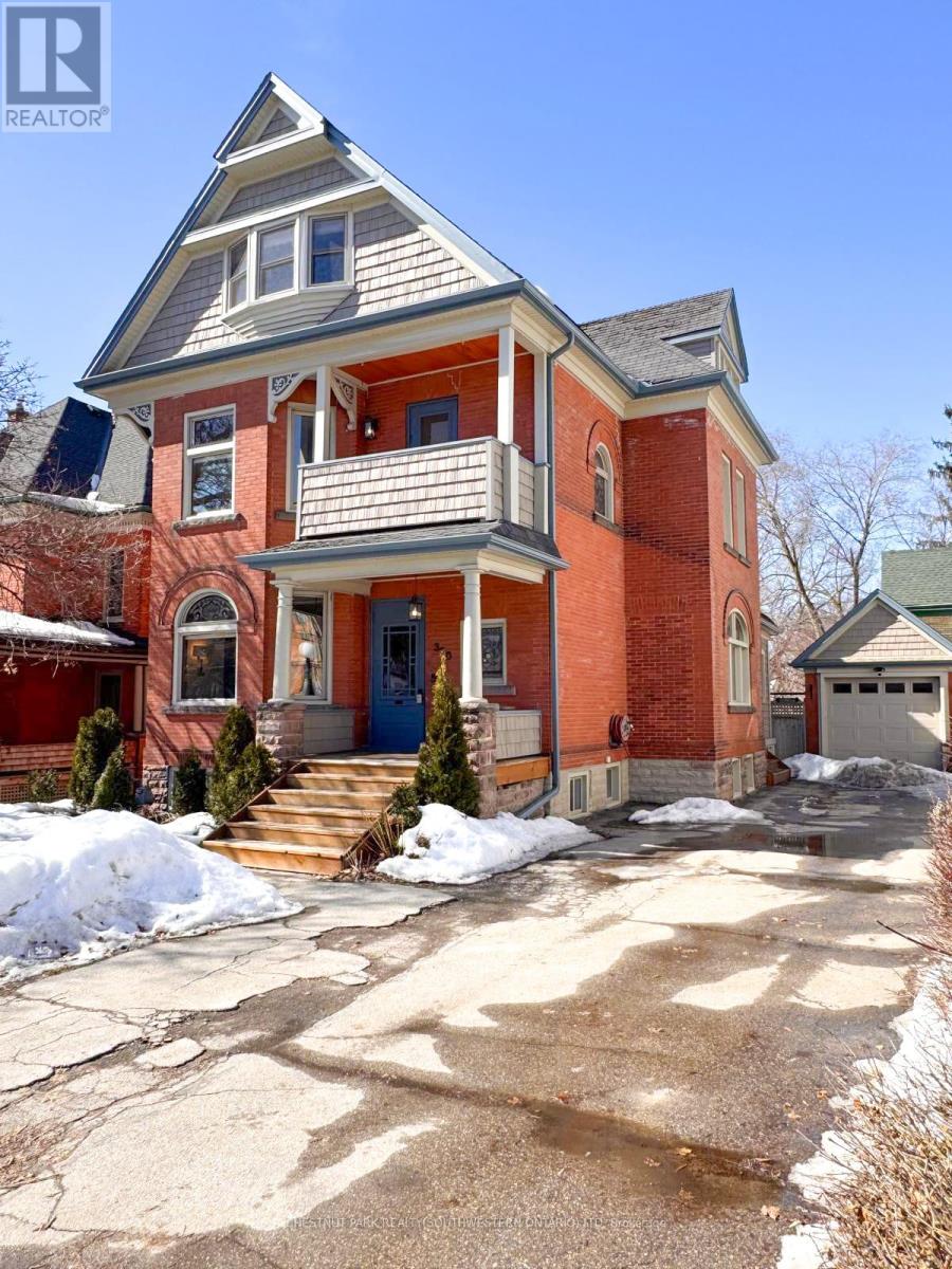 350 Queen Street S, Kitchener, Ontario  N2G 1W7 - Photo 2 - X12650078