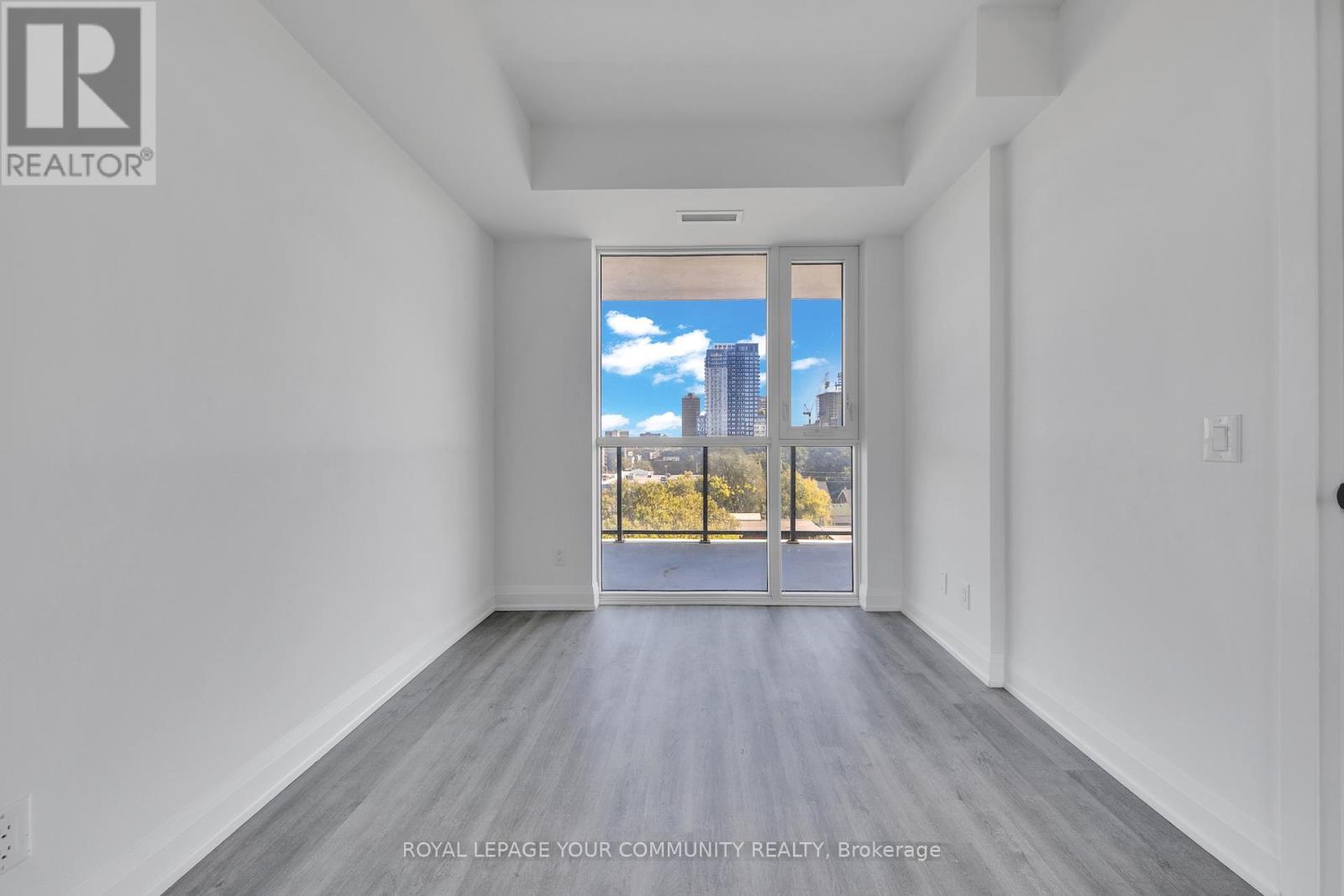 712 - 2369 Danforth Avenue, Toronto (East End-Danforth), Ontario  M4C 0B1 - Photo 11 - E12647674