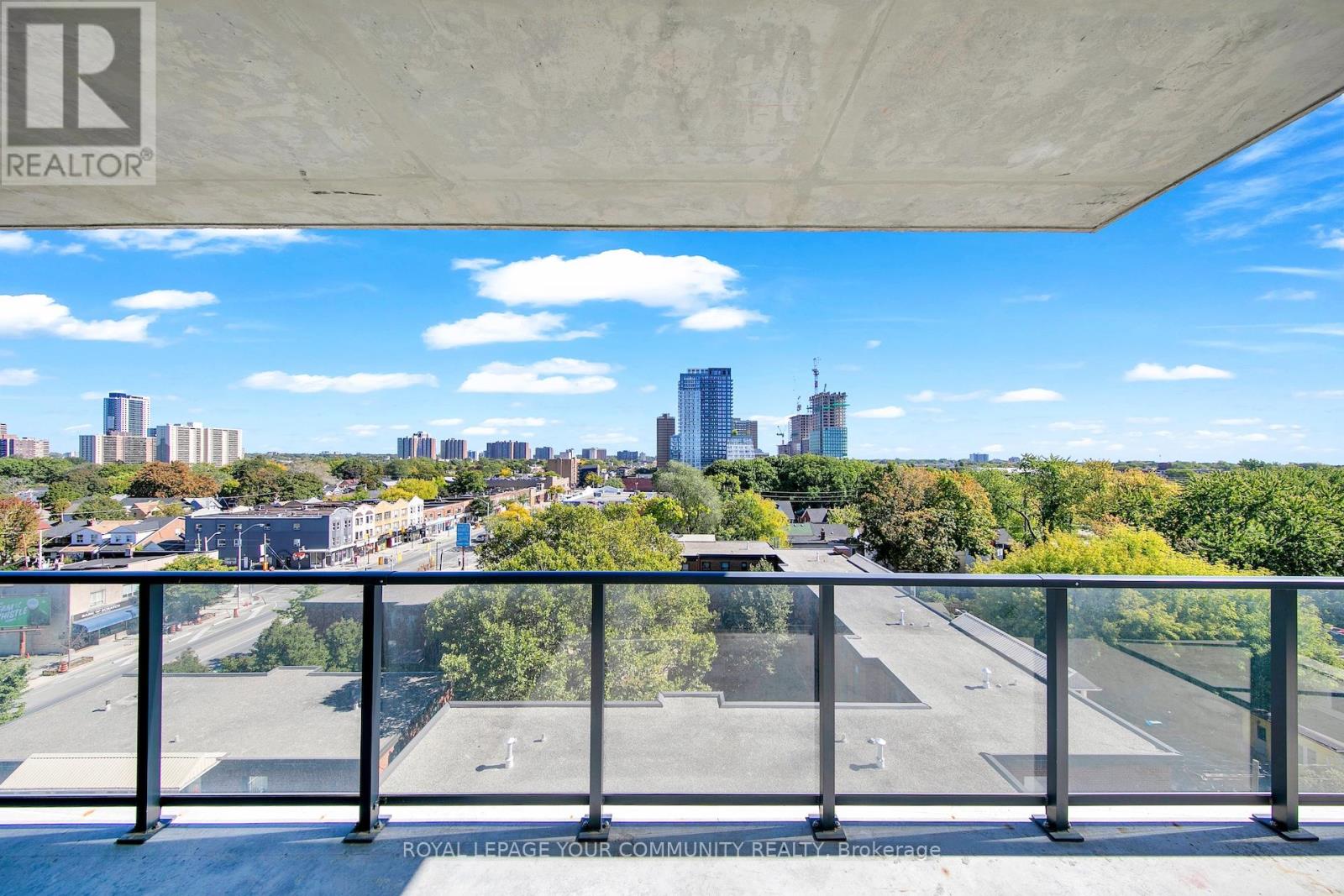 712 - 2369 Danforth Avenue, Toronto (East End-Danforth), Ontario  M4C 0B1 - Photo 14 - E12647674