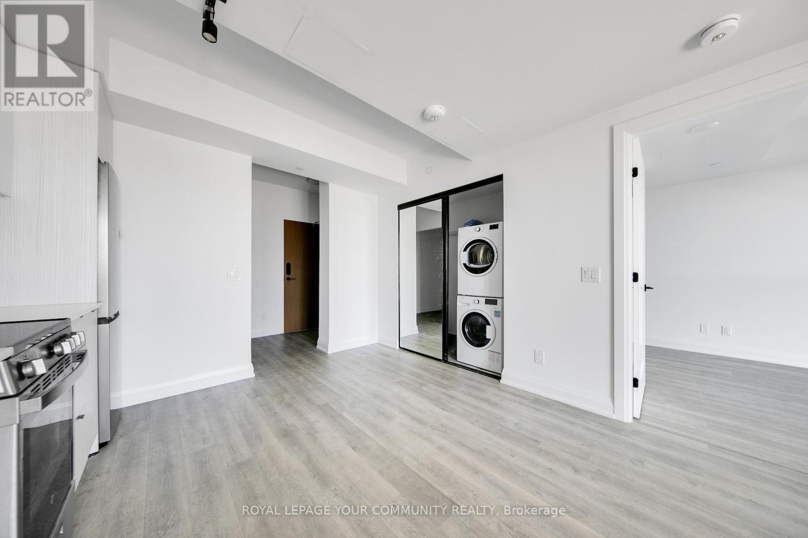 712 - 2369 Danforth Avenue, Toronto (East End-Danforth), Ontario  M4C 0B1 - Photo 9 - E12647674