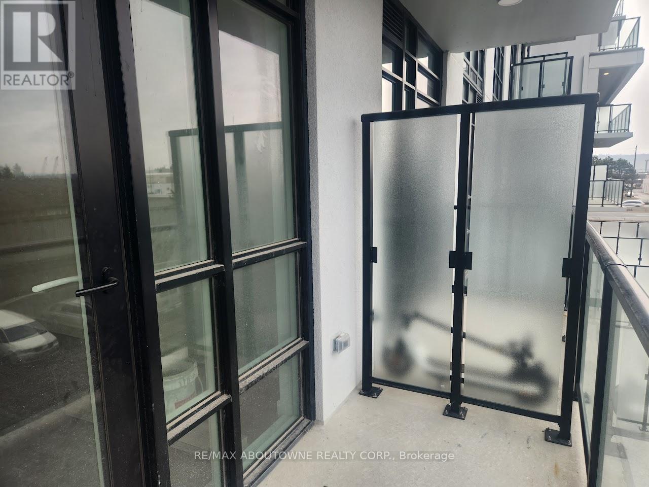 302 - 461 Green Road, Hamilton, Ontario  L8E 5B4 - Photo 7 - X12650084