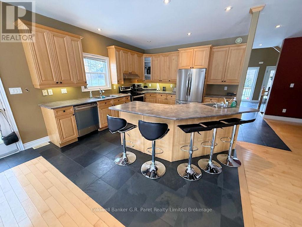 141 24 Highway E, Norfolk, Ontario  N0E 1P0 - Photo 5 - X12643098