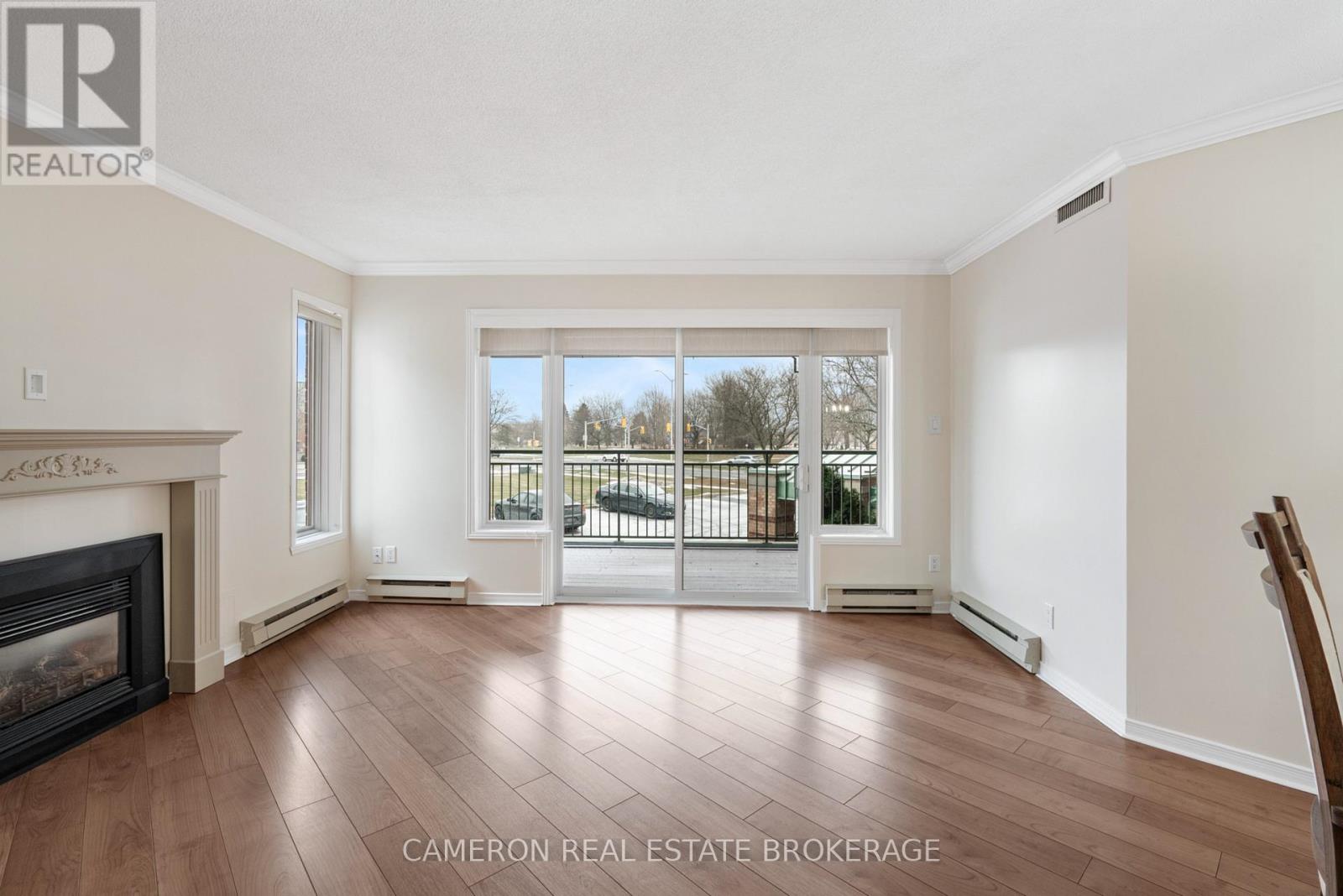 201 - 121 Water Street W, Cornwall, Ontario  K6J 5T8 - Photo 15 - X12650092