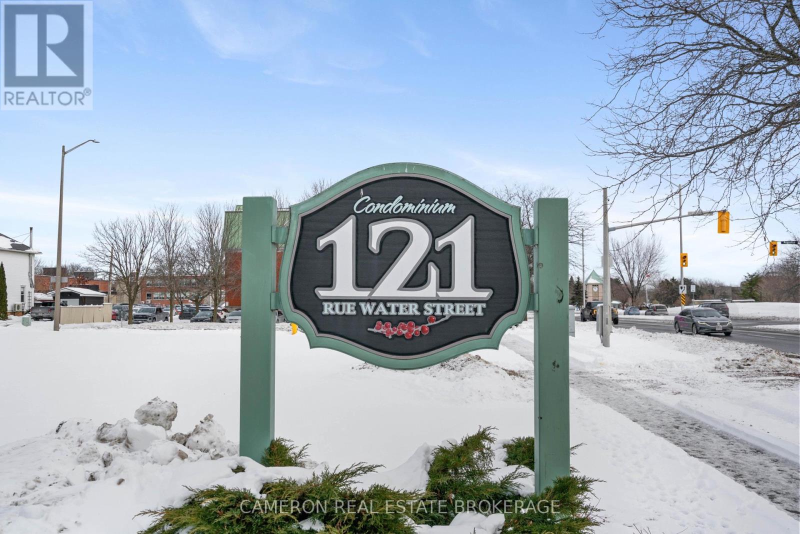 201 - 121 Water Street W, Cornwall, Ontario  K6J 5T8 - Photo 2 - X12650092