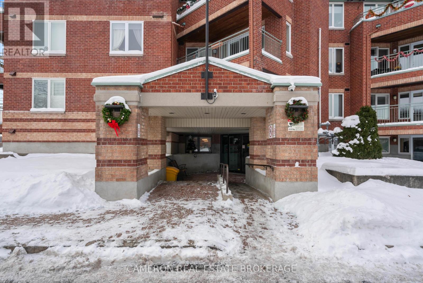 201 - 121 Water Street W, Cornwall, Ontario  K6J 5T8 - Photo 4 - X12650092