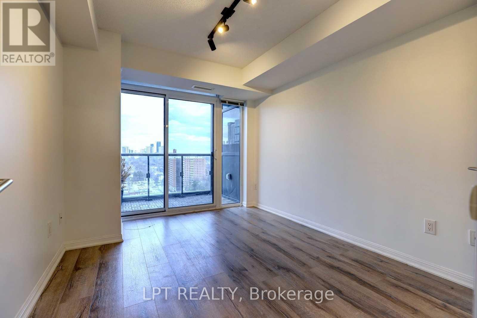 2214 - 400 Adelaide Street E, Toronto, Ontario  M5A 1N4 - Photo 11 - C12650094