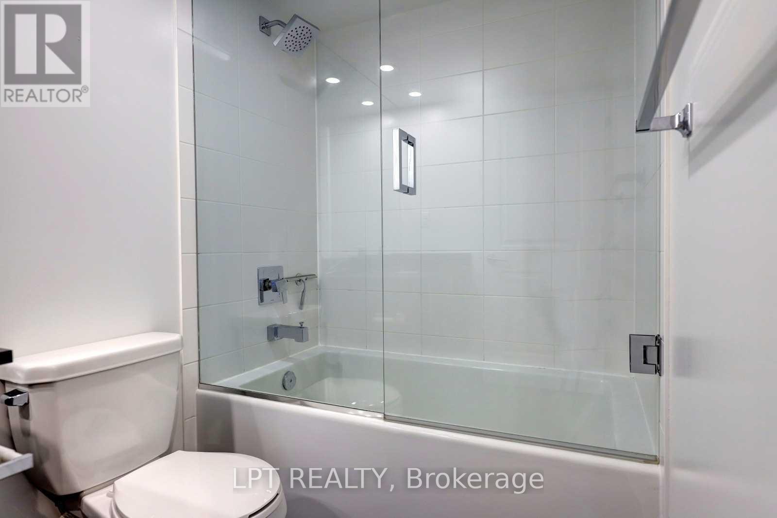 2214 - 400 Adelaide Street E, Toronto, Ontario  M5A 1N4 - Photo 19 - C12650094