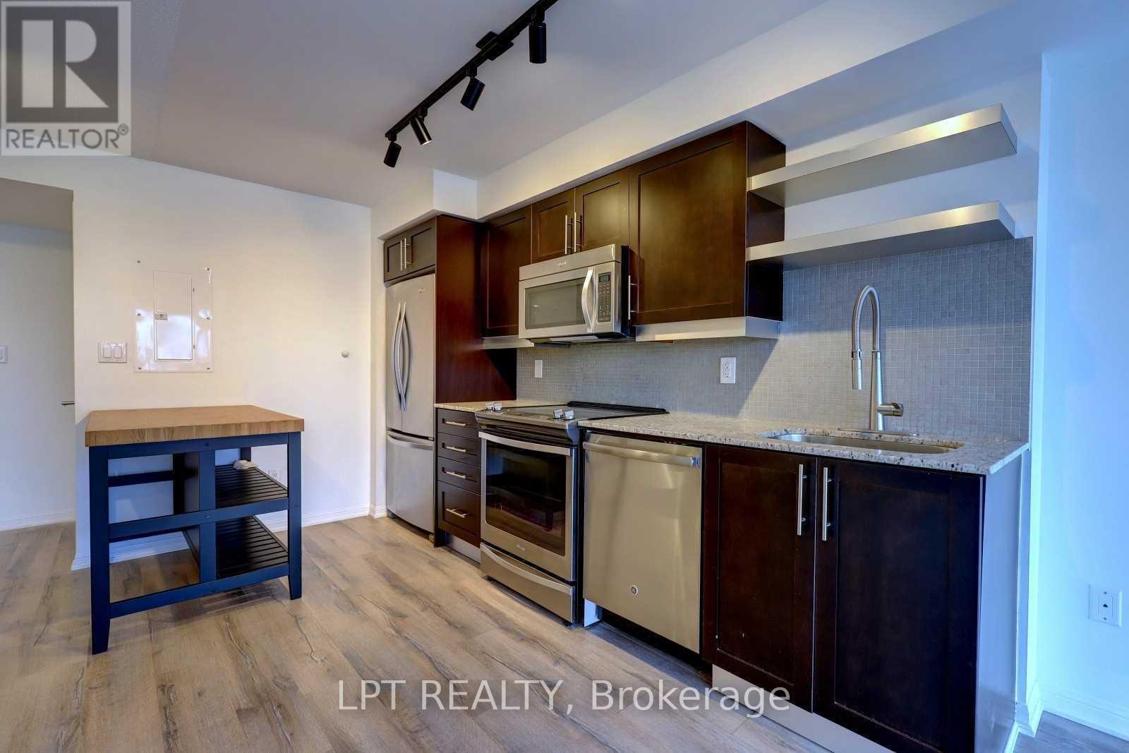 2214 - 400 Adelaide Street E, Toronto, Ontario  M5A 1N4 - Photo 5 - C12650094