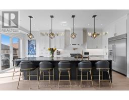 29 SIKURA CIRCLE, Aurora, Ontario