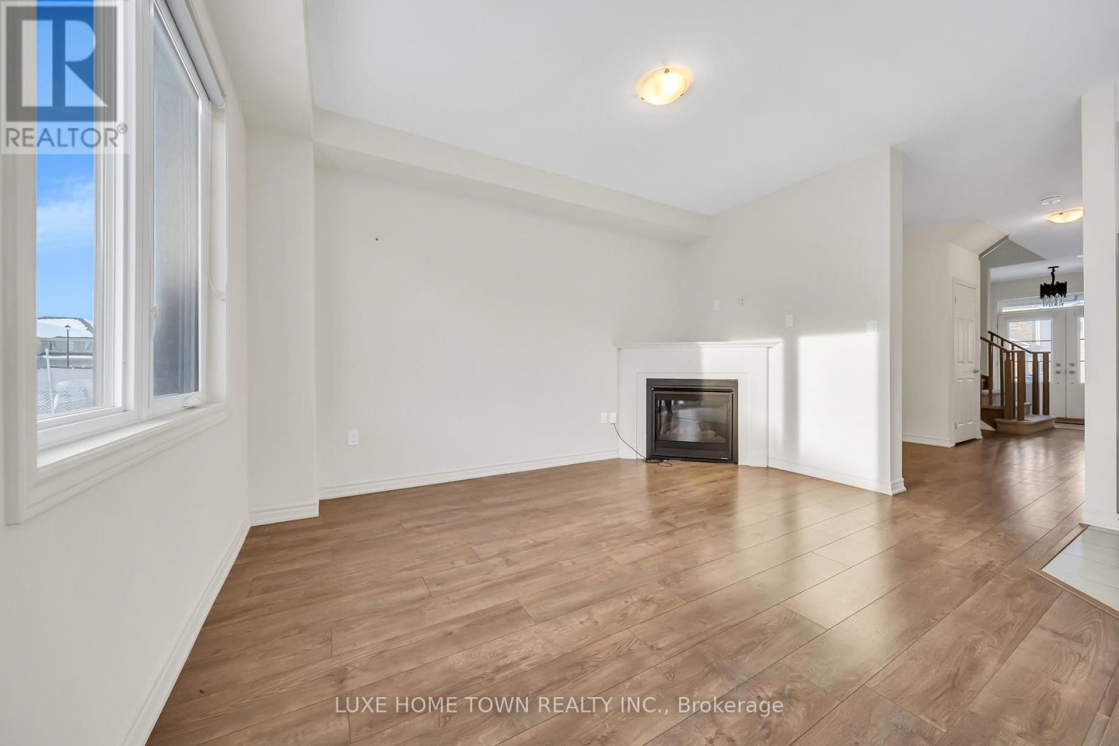 76 Prest Way, Centre Wellington, Ontario  N1M 0K1 - Photo 12 - X12646150