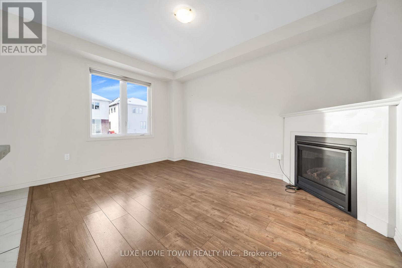 76 Prest Way, Centre Wellington, Ontario  N1M 0K1 - Photo 10 - X12646150