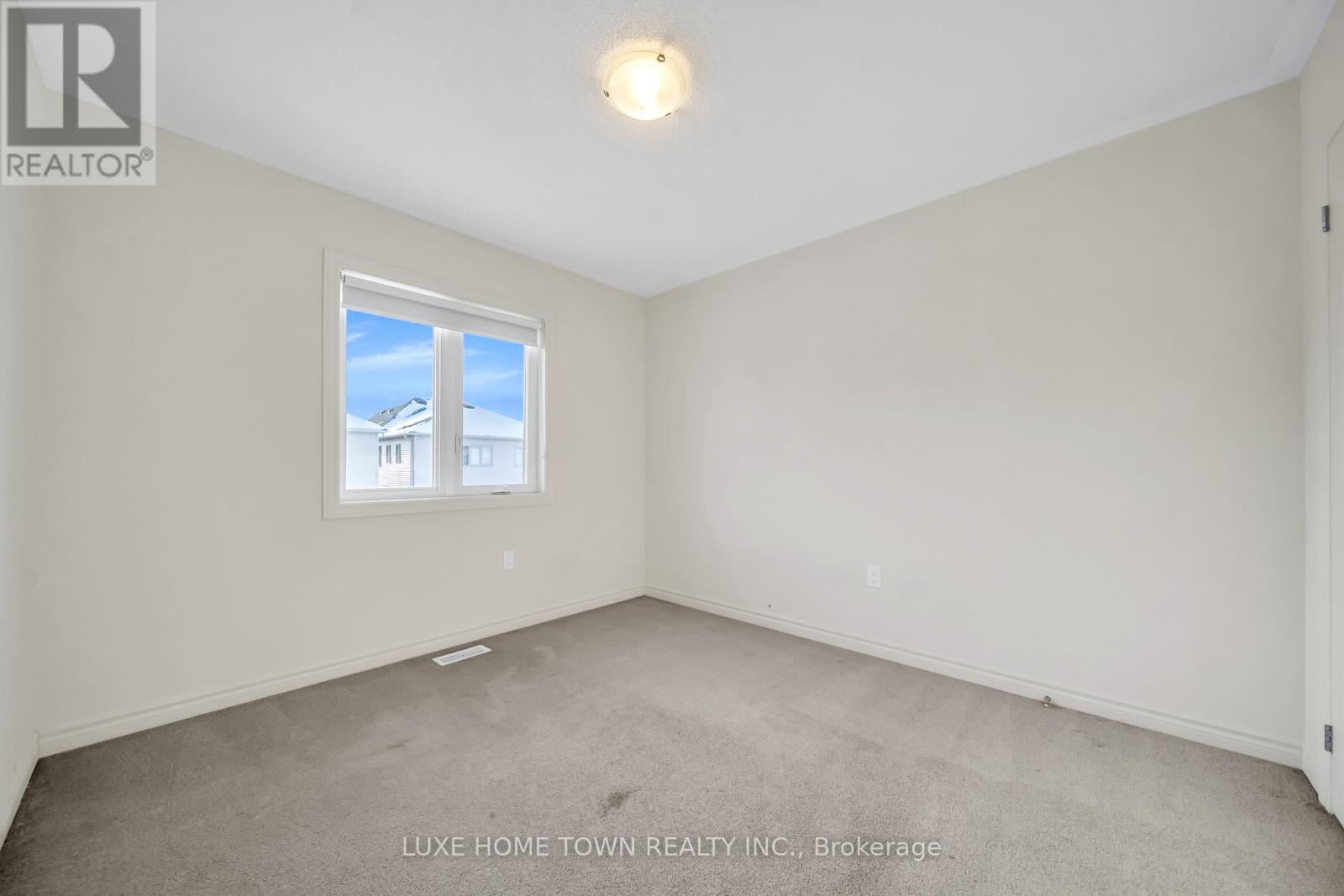 76 Prest Way, Centre Wellington, Ontario  N1M 0K1 - Photo 30 - X12646150