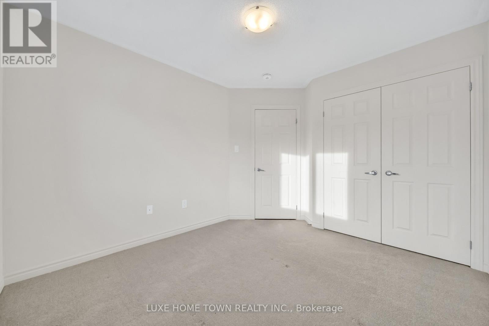 76 Prest Way, Centre Wellington, Ontario  N1M 0K1 - Photo 29 - X12646150