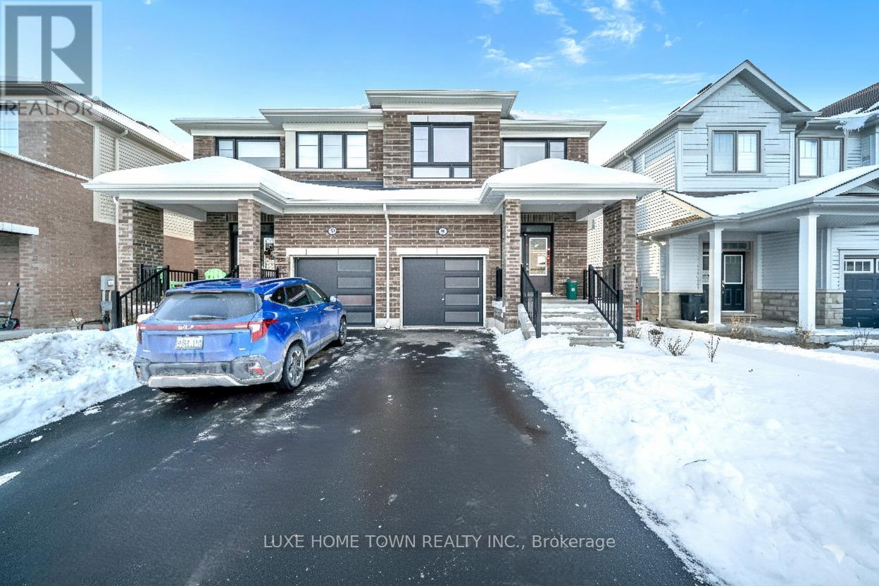 76 Prest Way, Centre Wellington, Ontario  N1M 0K1 - Photo 4 - X12646150