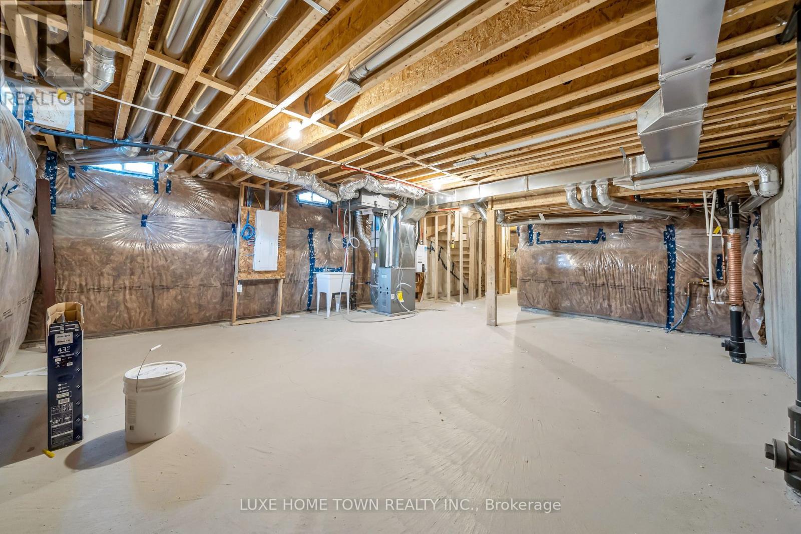 76 Prest Way, Centre Wellington, Ontario  N1M 0K1 - Photo 36 - X12646150