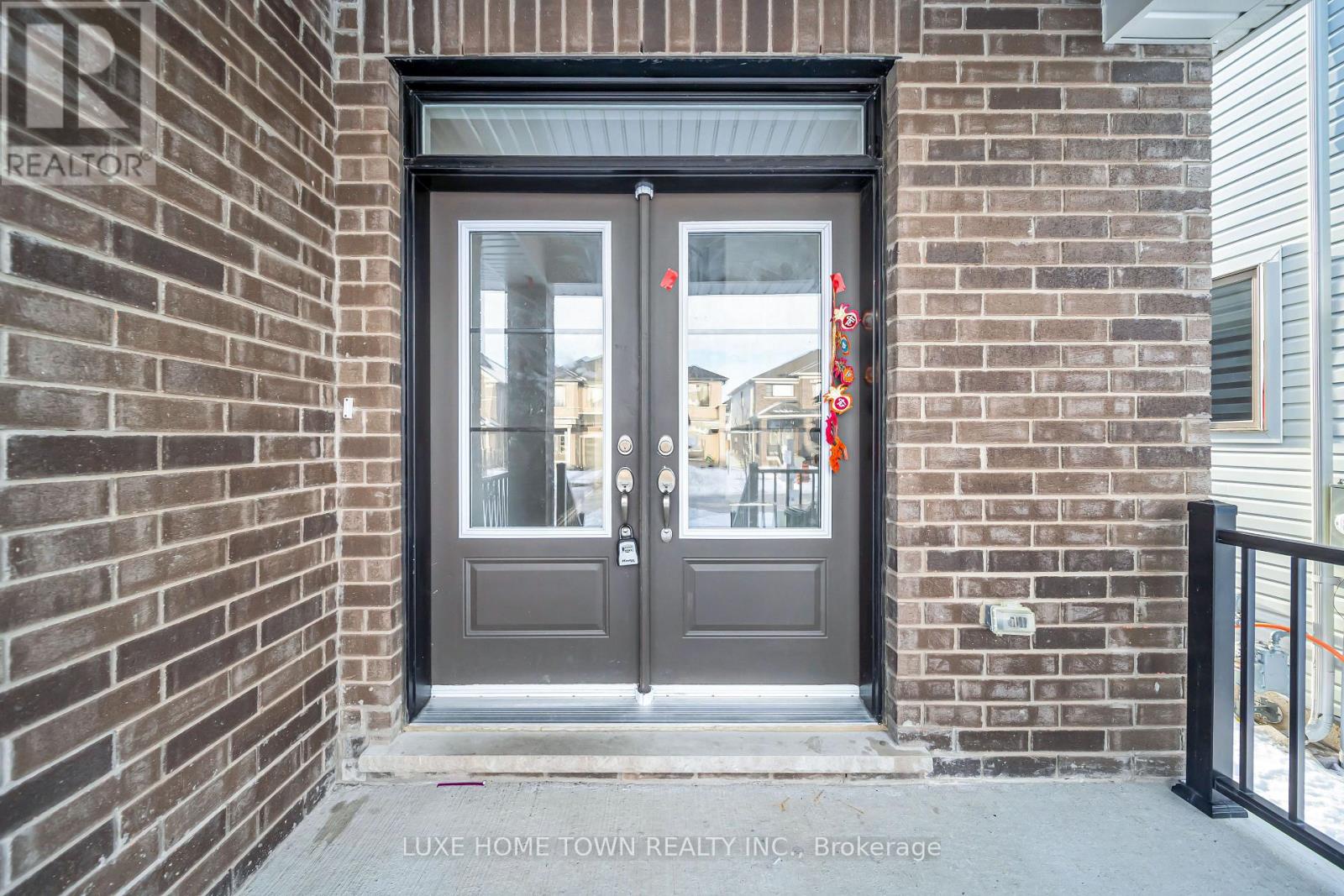 76 Prest Way, Centre Wellington, Ontario  N1M 0K1 - Photo 5 - X12646150