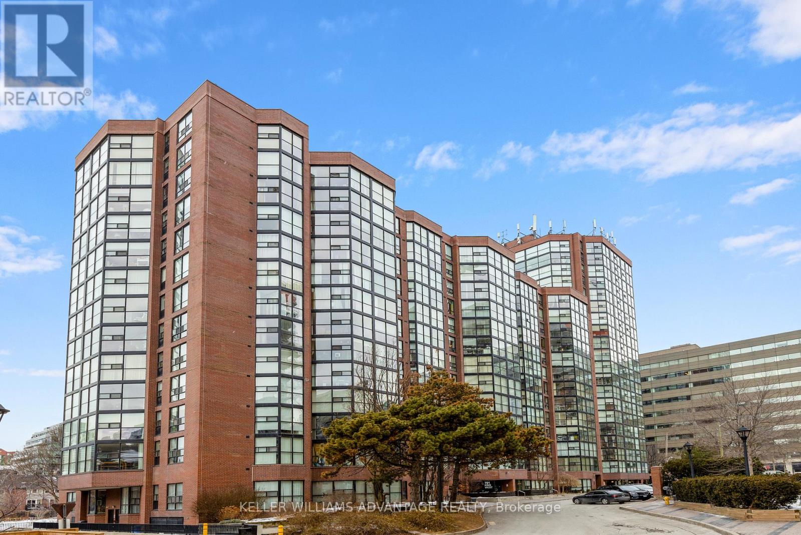 1707 - 705 King Street W, Toronto, Ontario  M5V 2W8 - Photo 2 - C12650124