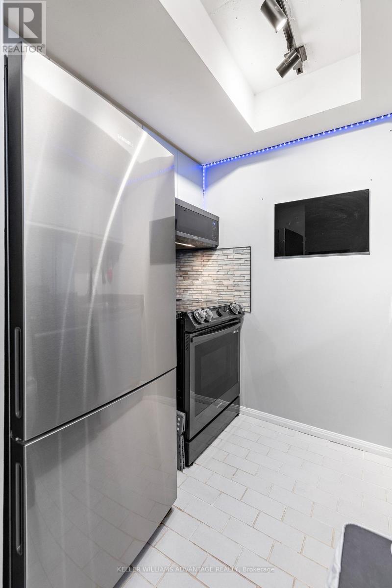 1707 - 705 King Street W, Toronto, Ontario  M5V 2W8 - Photo 23 - C12650124