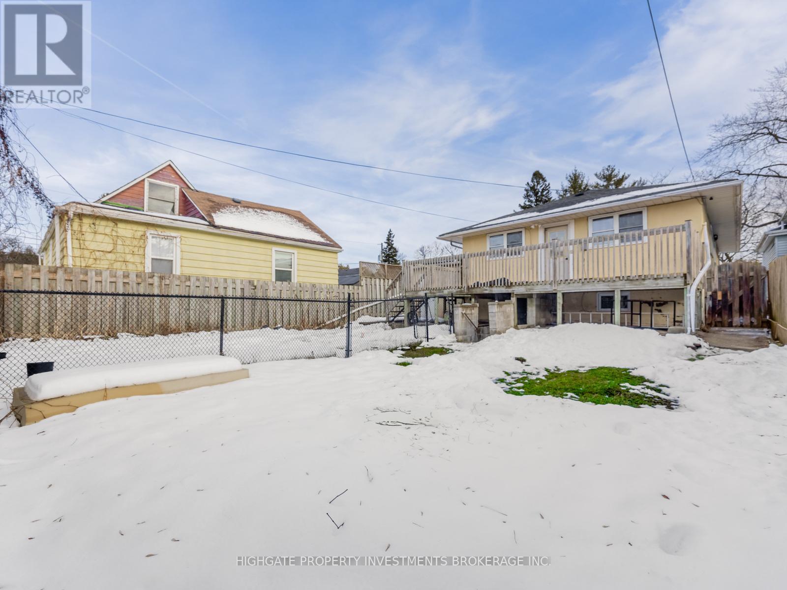 Upper - 708 Carnegie Avenue N, Oshawa, Ontario  L1G 4R6 - Photo 29 - E12650122