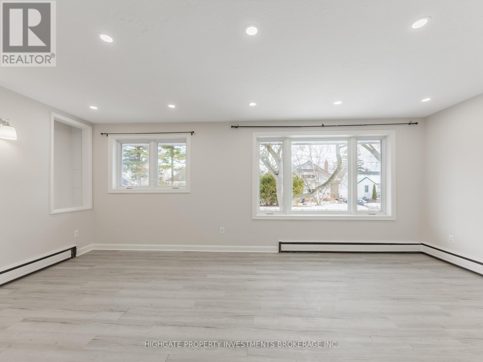 Upper - 708 Carnegie Avenue N, Oshawa, Ontario  L1G 4R6 - Photo 6 - E12650122