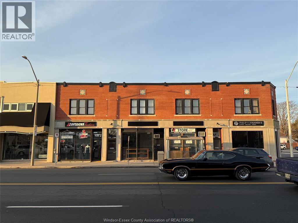 MLS# 25031991: 1584 Tecumseh ROAD East, Windsor, Canada