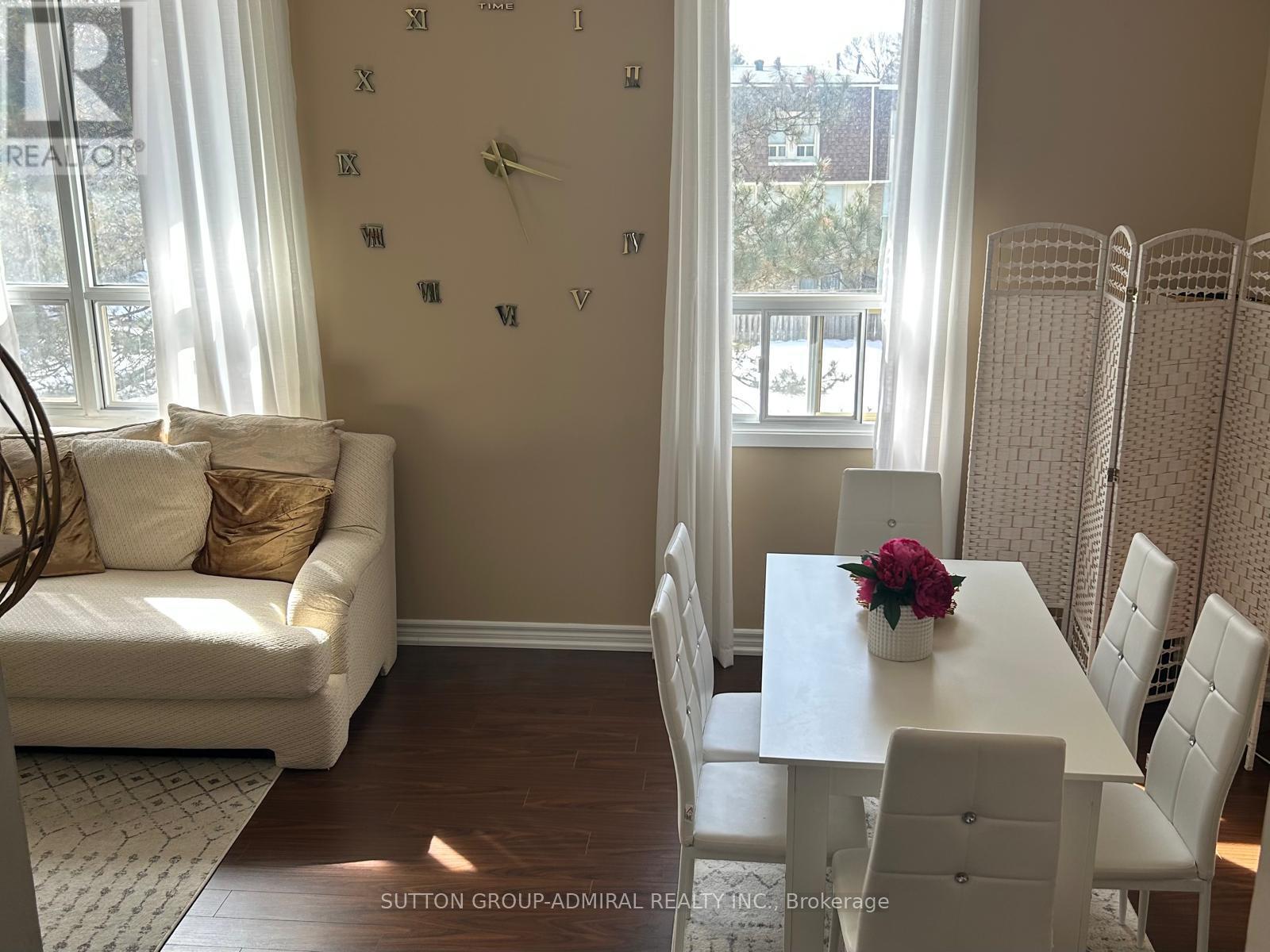 94 - 82 Henderson Drive, Aurora, Ontario  L4G 3M3 - Photo 8 - N12650156