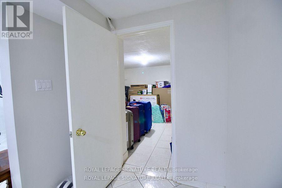 5125 Salishan Circle, Mississauga, Ontario  L5R 3E8 - Photo 45 - W12650132