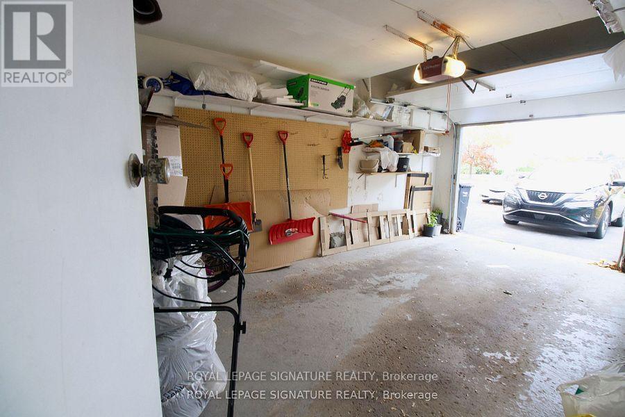 5125 Salishan Circle, Mississauga, Ontario  L5R 3E8 - Photo 7 - W12650132