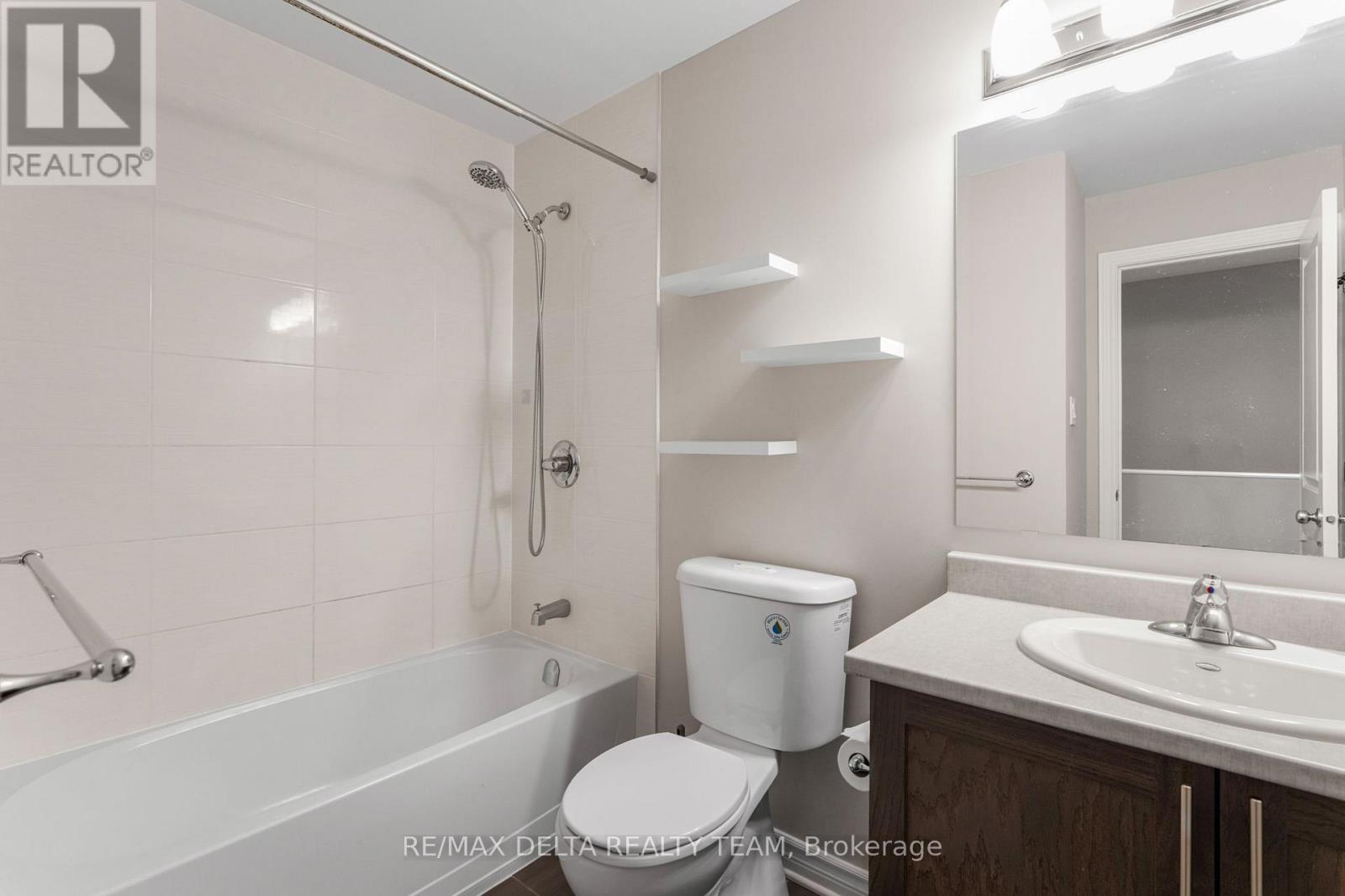 64 Fallengale Crescent, Ottawa, Ontario  K2T 0K9 - Photo 17 - X12650160