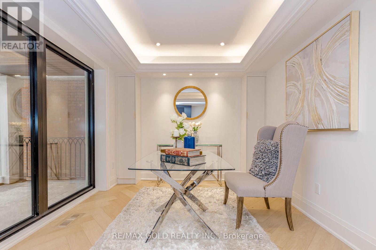 786 Euclid Avenue, Toronto, Ontario  M6G 2V4 - Photo 9 - C12649590