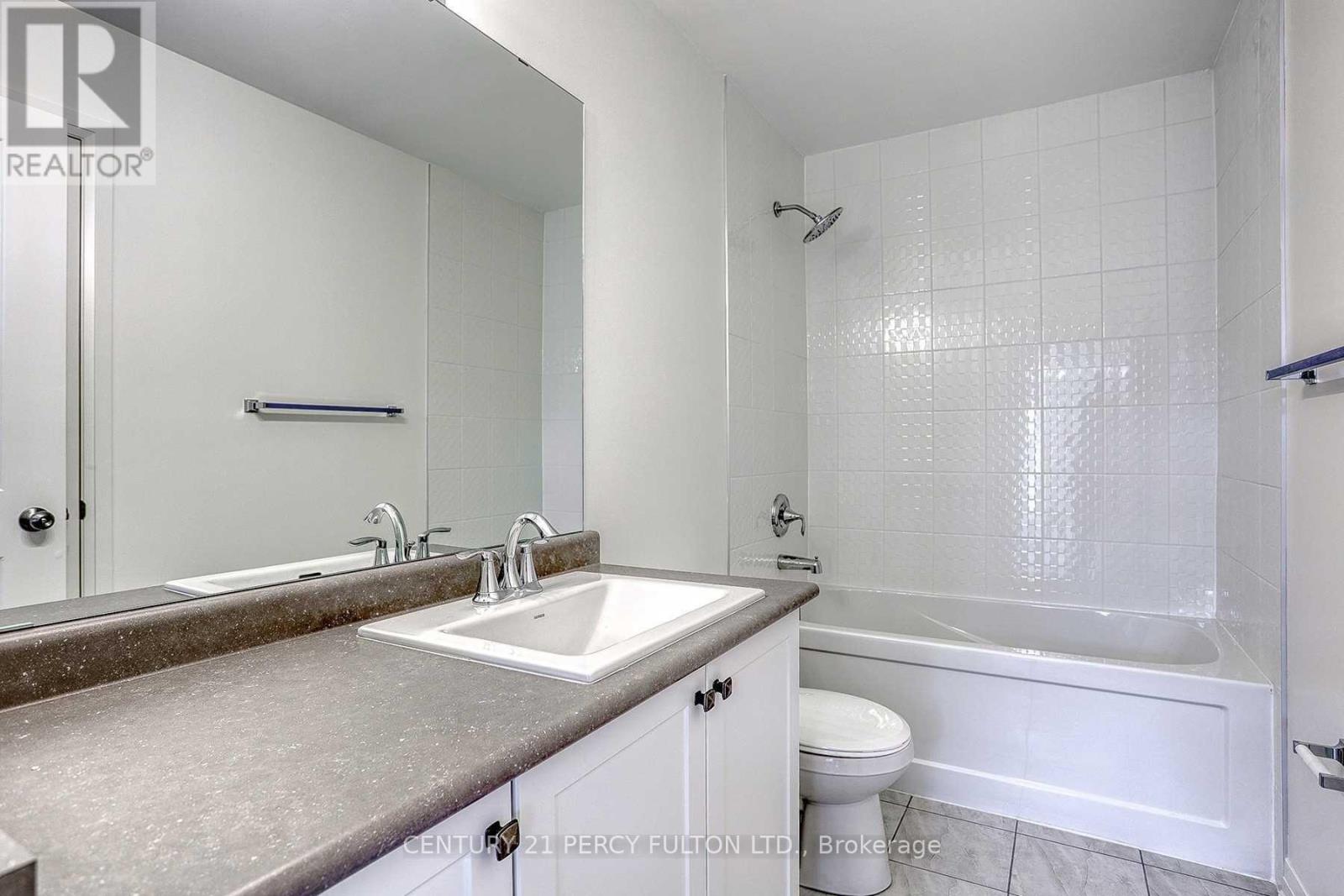 253 Lord Elgin Lane, Clarington, Ontario  L1C 7E8 - Photo 17 - E12650168