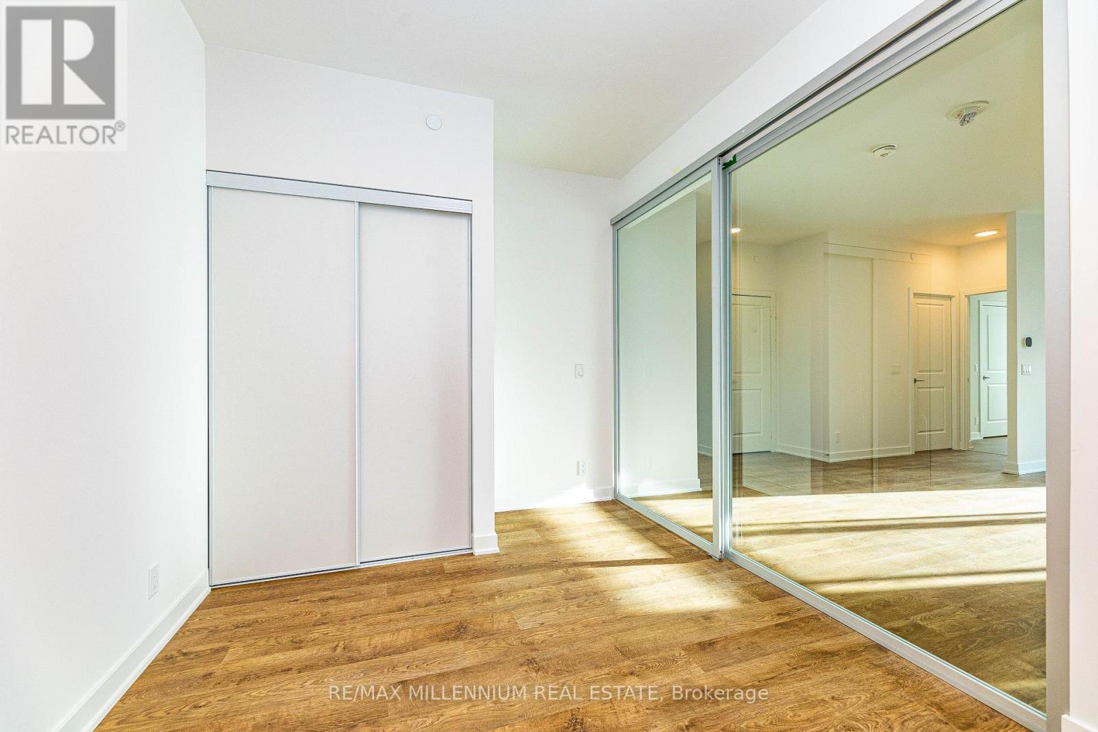 510 - 30 Upper Mall Way, Vaughan, Ontario  L4J 0L7 - Photo 22 - N12650180