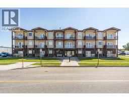 209, 105 Main Street S, Redcliff, Alberta