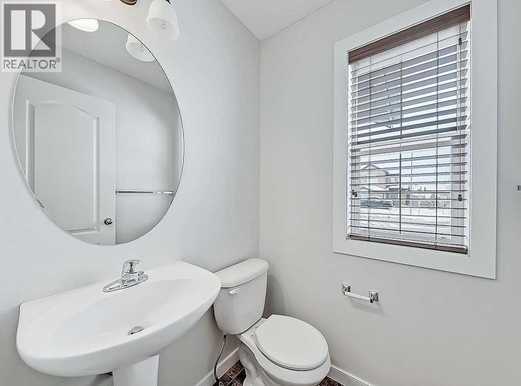 409 Cimarron Boulevard, Okotoks, Alberta  T1S 0A9 - Photo 14 - A2269381