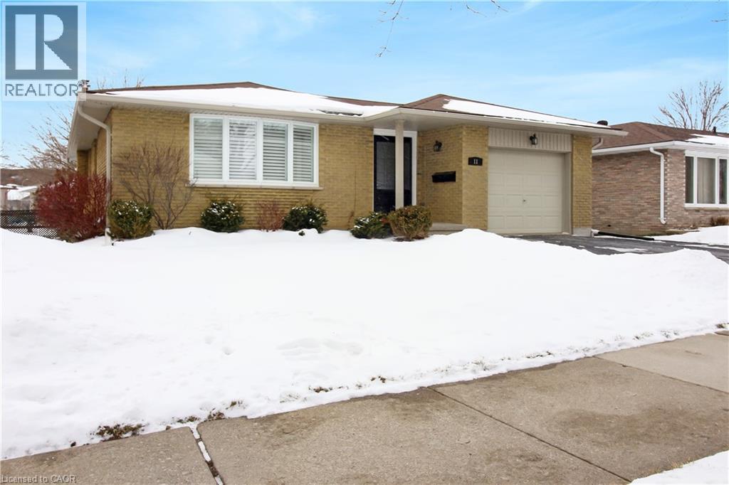 11 Wordsworth Place Unit# Lower, Kitchener, Ontario  N2B 3K6 - Photo 3 - 40795043