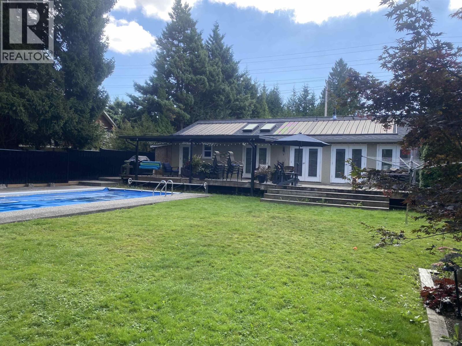 895 Como Lake Avenue, Coquitlam, British Columbia  V3J 3M7 - Photo 5 - R3048547