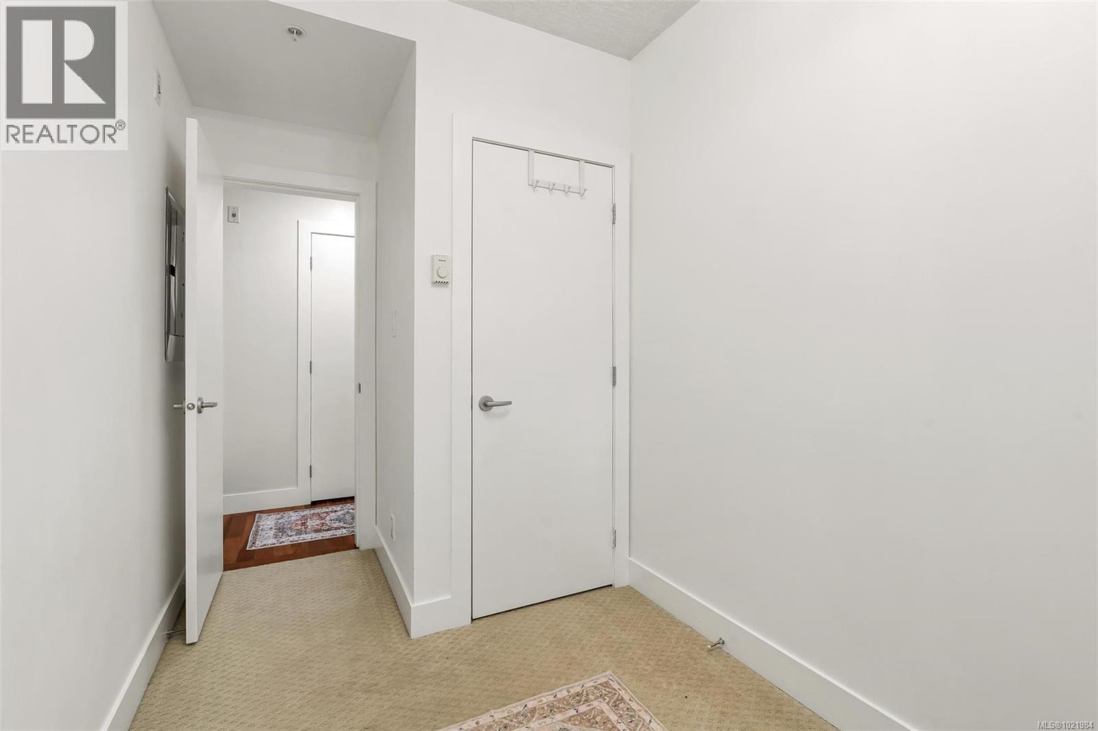 N607 737 Humboldt St, Victoria, British Columbia  V8W 1B1 - Photo 14 - 1021984