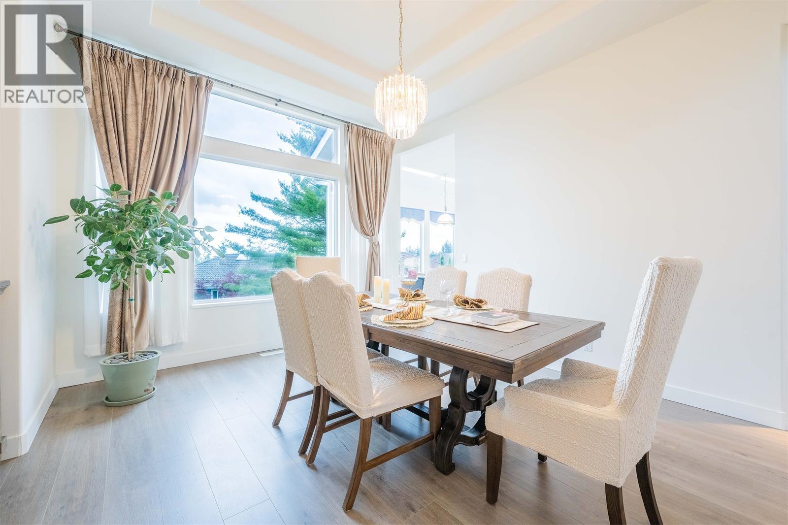 2570 Jade Place, Coquitlam, British Columbia  V3E 2Z2 - Photo 5 - R3033897