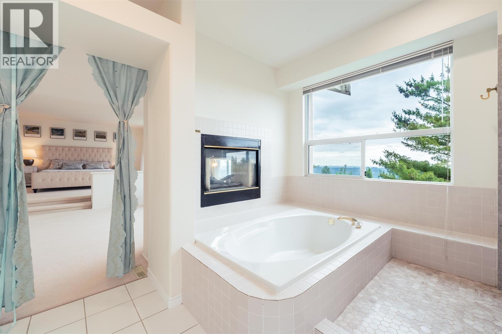 2570 Jade Place, Coquitlam, British Columbia  V3E 2Z2 - Photo 19 - R3033897