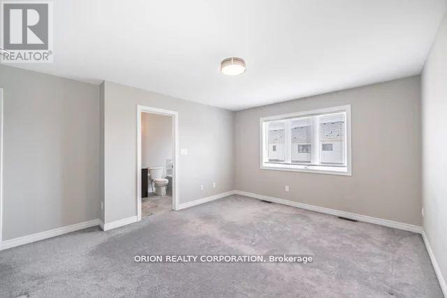 53 Clifford Crescent, New Tecumseth, Ontario  L0G 1W0 - Photo 3 - N12438356