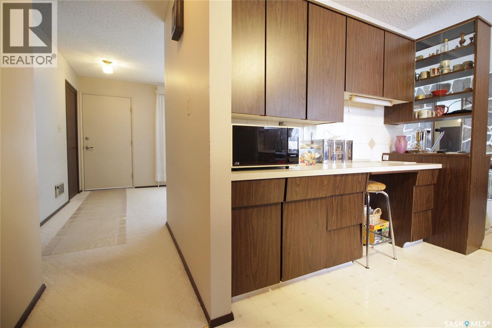 609 Ogilvie Street, Moosomin, Saskatchewan  S0G 3N0 - Photo 7 - SK025895