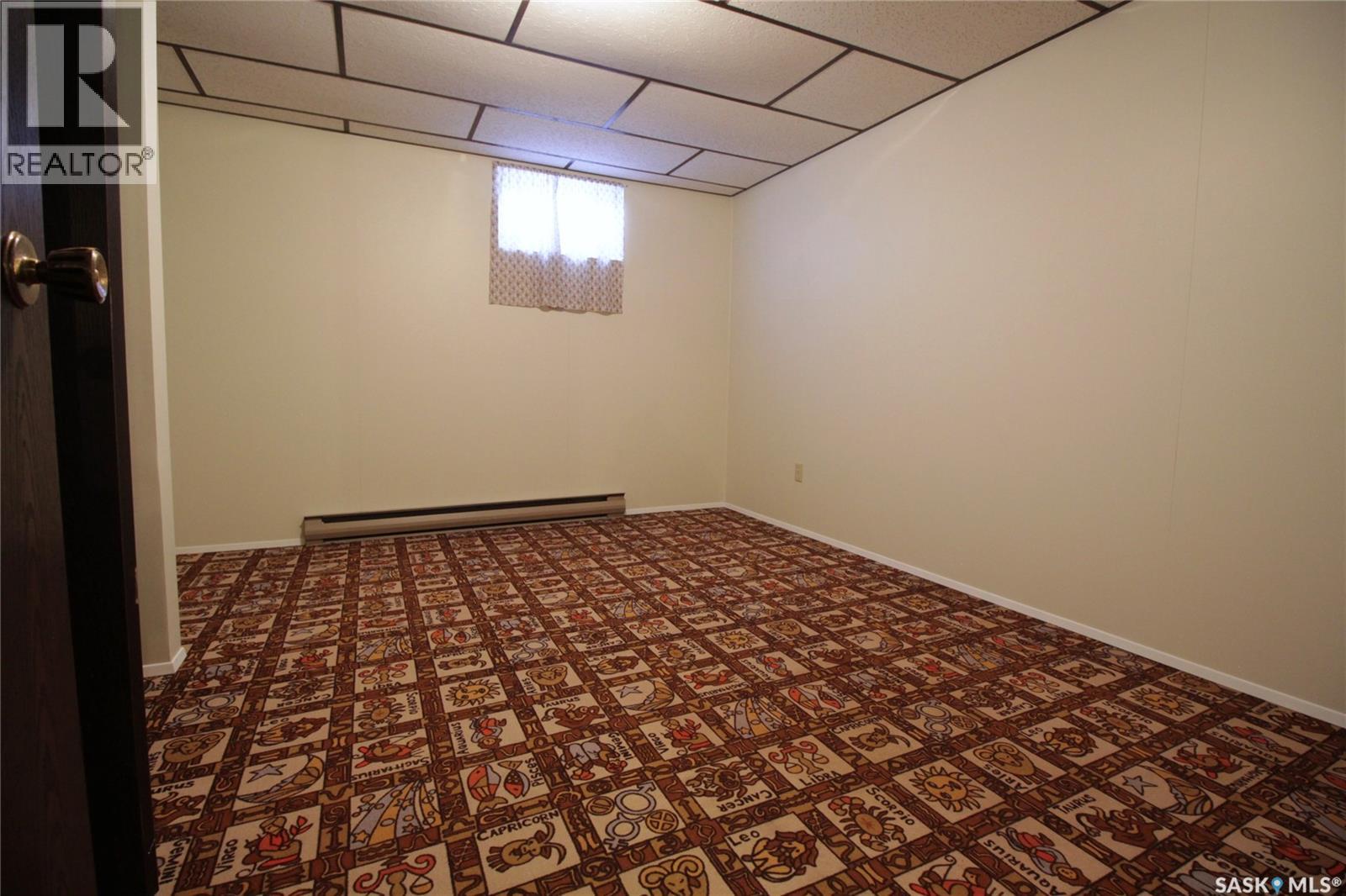 609 Ogilvie Street, Moosomin, Saskatchewan  S0G 3N0 - Photo 19 - SK025895