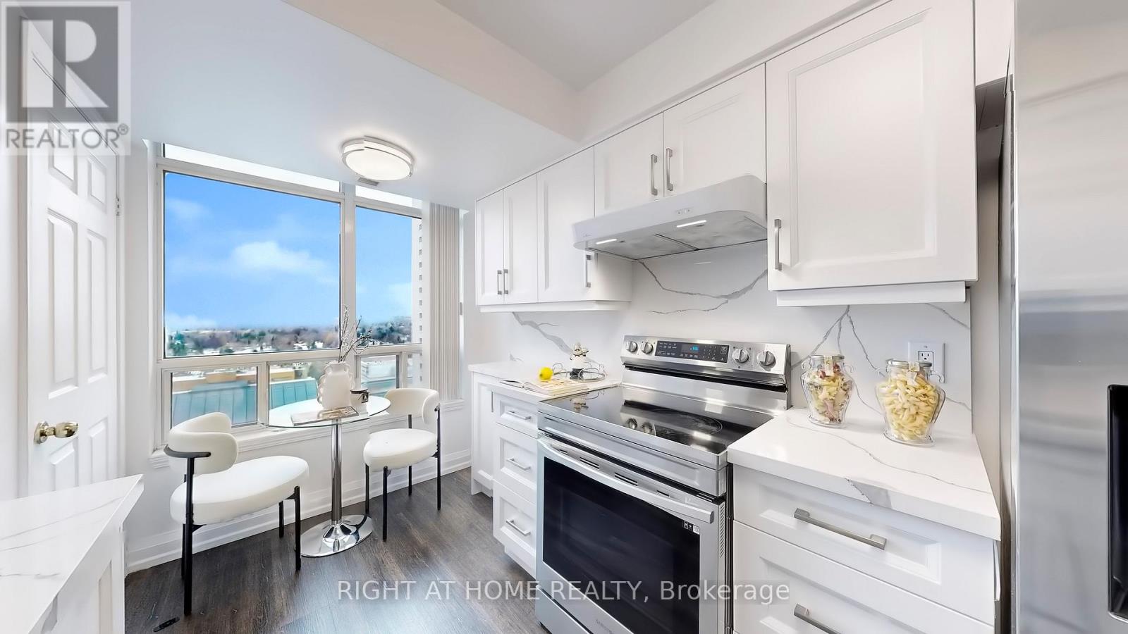 1717 - 8 Hillcrest Avenue, Toronto, Ontario  M2N 6Y6 - Photo 22 - C12650218