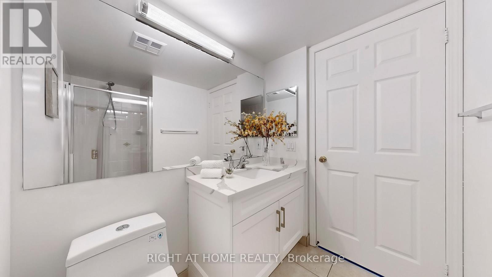 1717 - 8 Hillcrest Avenue, Toronto, Ontario  M2N 6Y6 - Photo 33 - C12650218