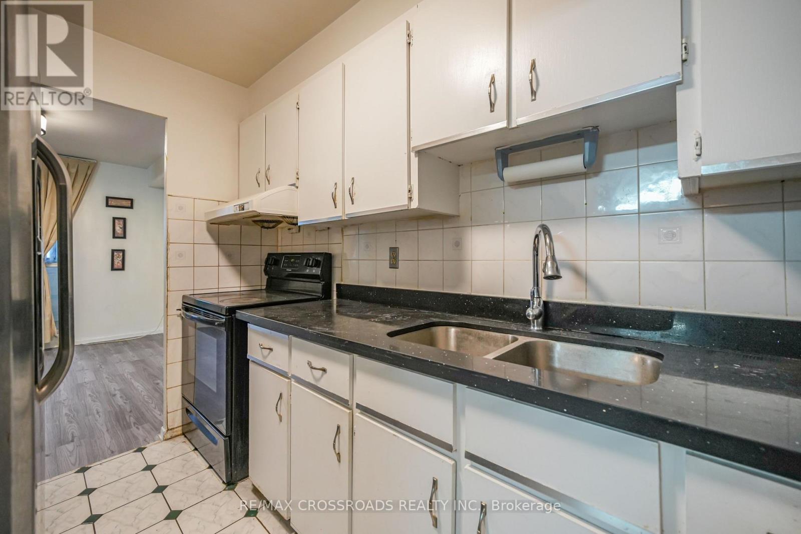 2616 - 5 Massey Square, Toronto, Ontario  M4C 5L6 - Photo 12 - E12650208